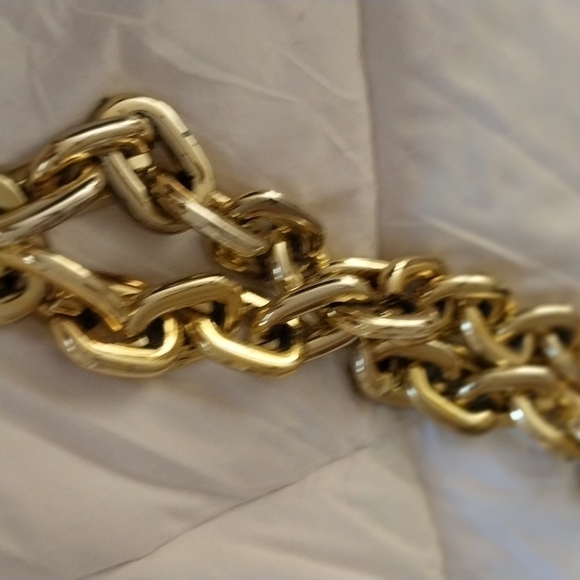 Gold Chain link Chain - Picture 6 of 6